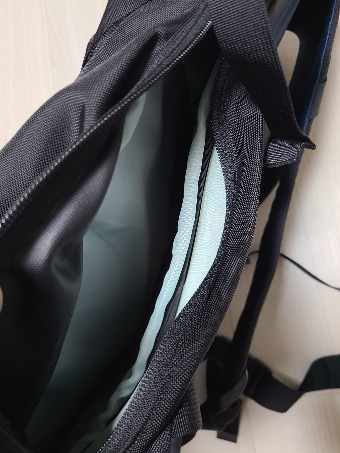 아크테릭스 퀀틱28 등산 배낭 상품이미지5