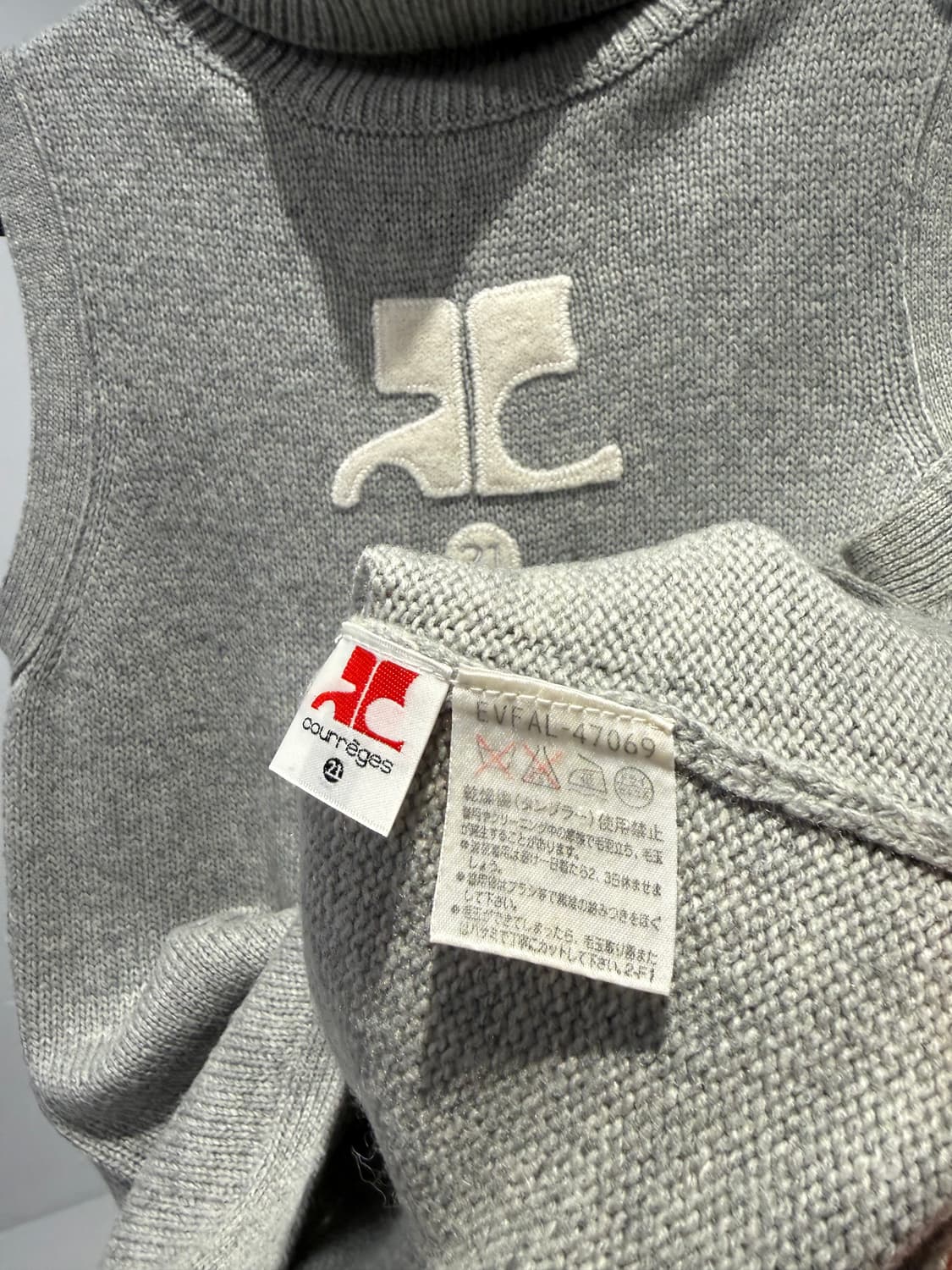 꾸레쥬 니트 상품이미지5