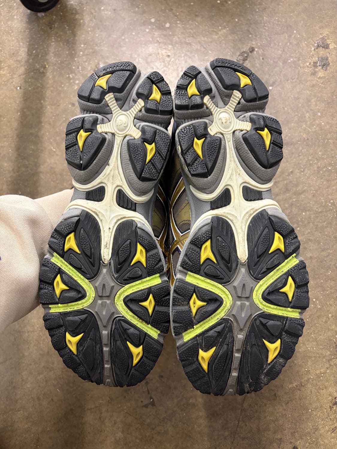 아식스 젤 트레일 센서 4 그레이 285 상품이미지8