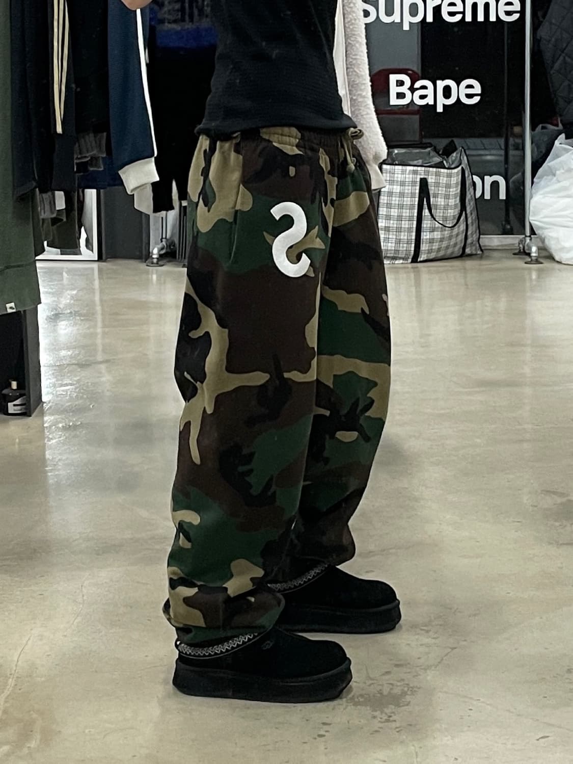 25 FW 슈프림 S 로고 카모 팬츠 상품이미지2