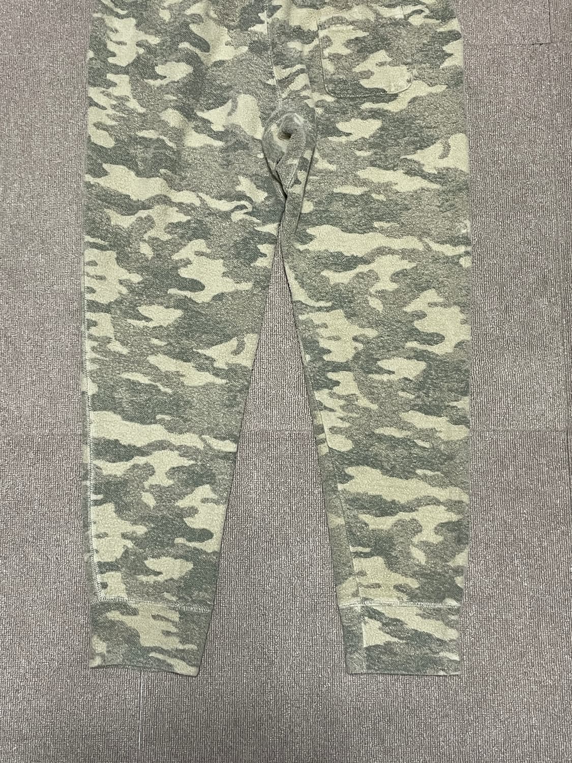 허브앤스포크 카모플라주 플리스 조거 팬츠 J02618 상품이미지8