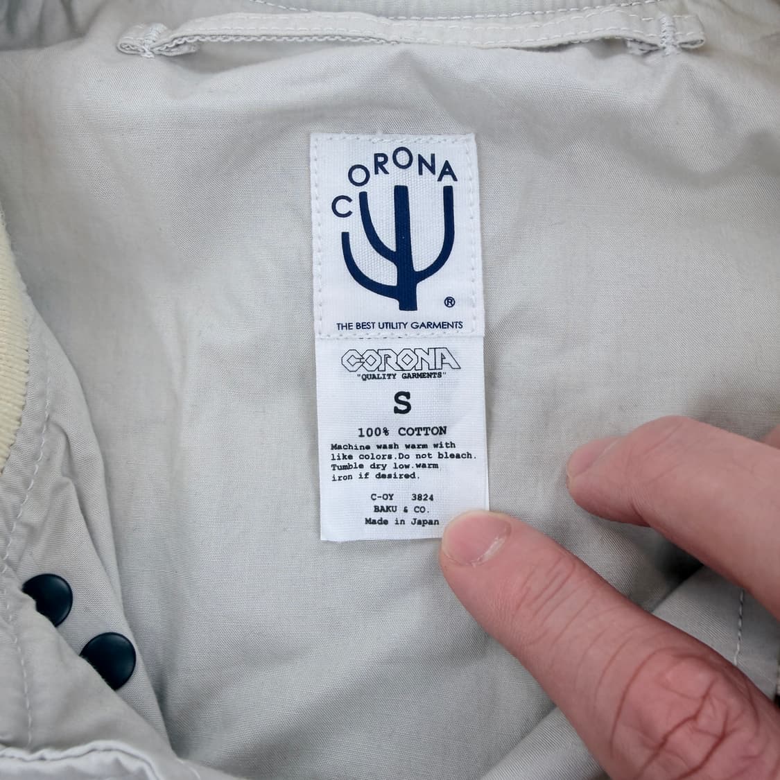 코로나 유틸리티 덱자켓 상품이미지3