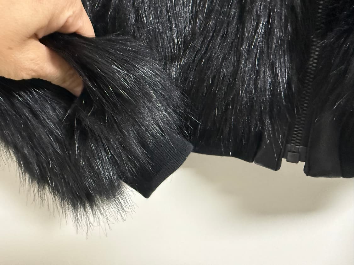 유니클로x카린 로이펠트 블랙 인조 모피 자켓 S 상품이미지3