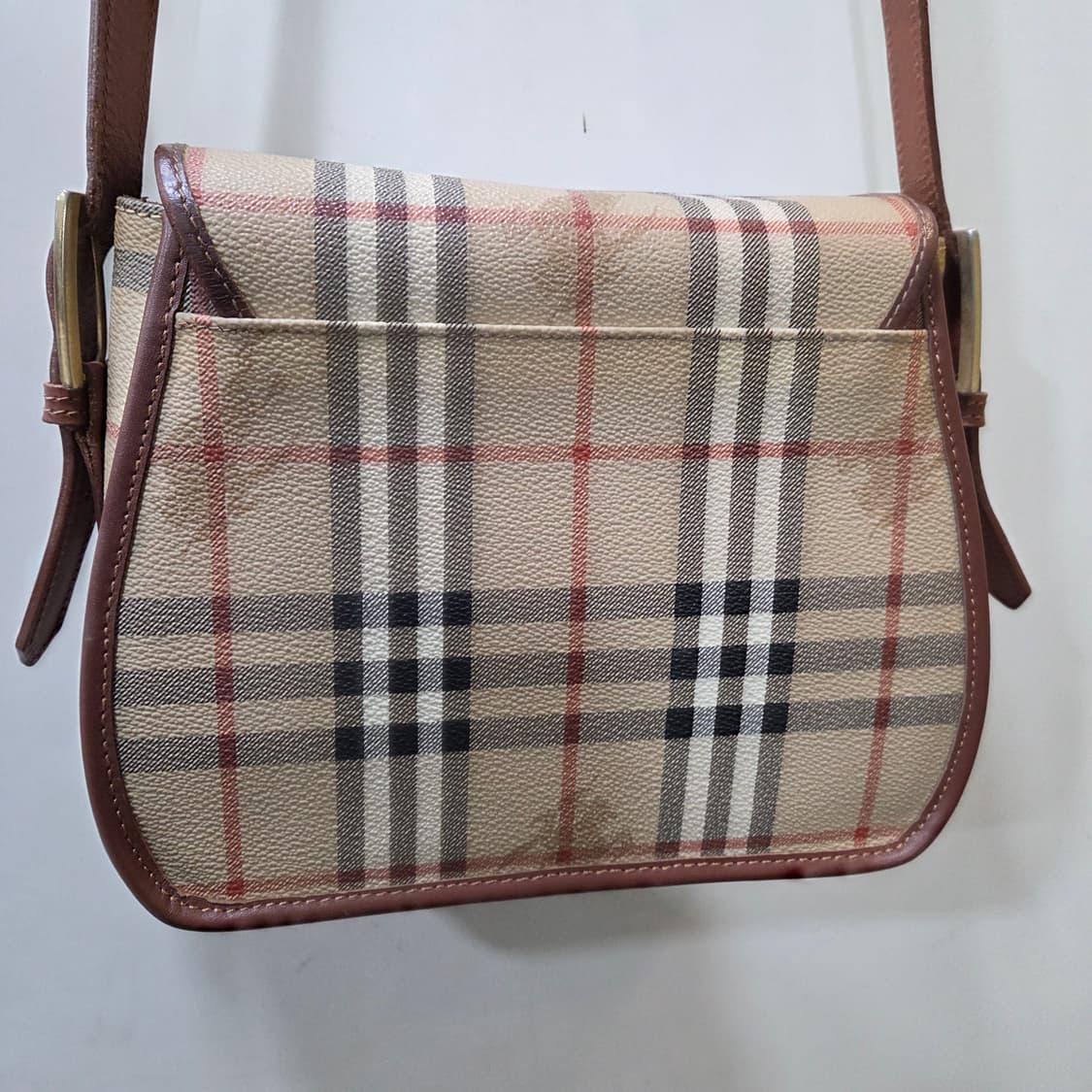 버버리 노바체크 크로스백 상품이미지7