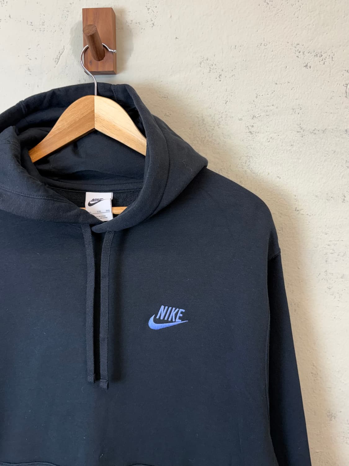 나이키 클럽 풀오버 후드티 블랙 상품이미지3