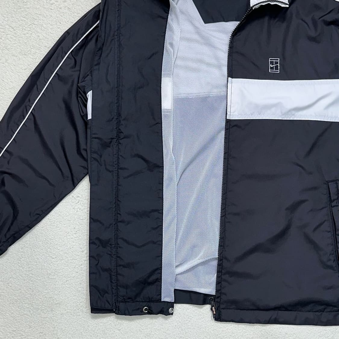 NIKE 올드스쿨 테니스 바람막이 자켓 M 상품이미지5