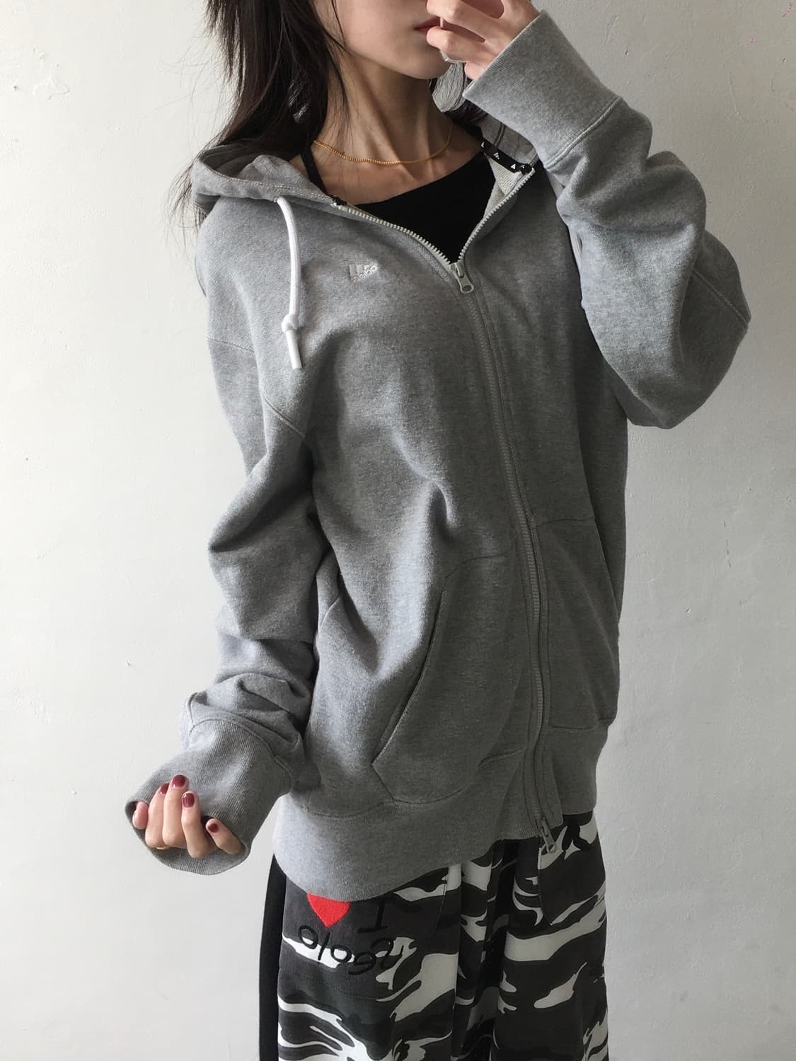 아디다스 가슴로고 후드집업 상품이미지2