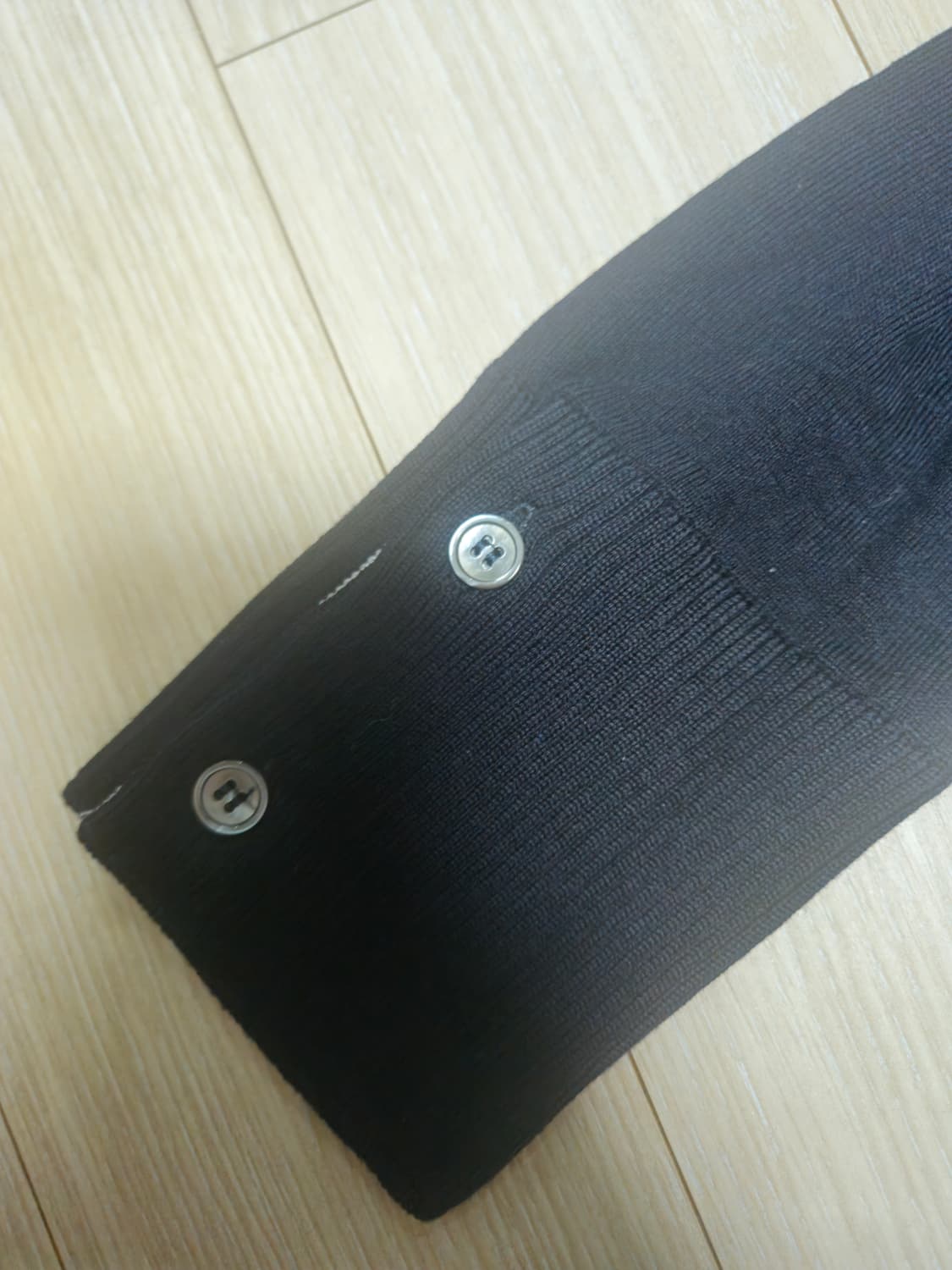 톰브라운 메리노울 가디건 네이비 사이즈 2 상품이미지2