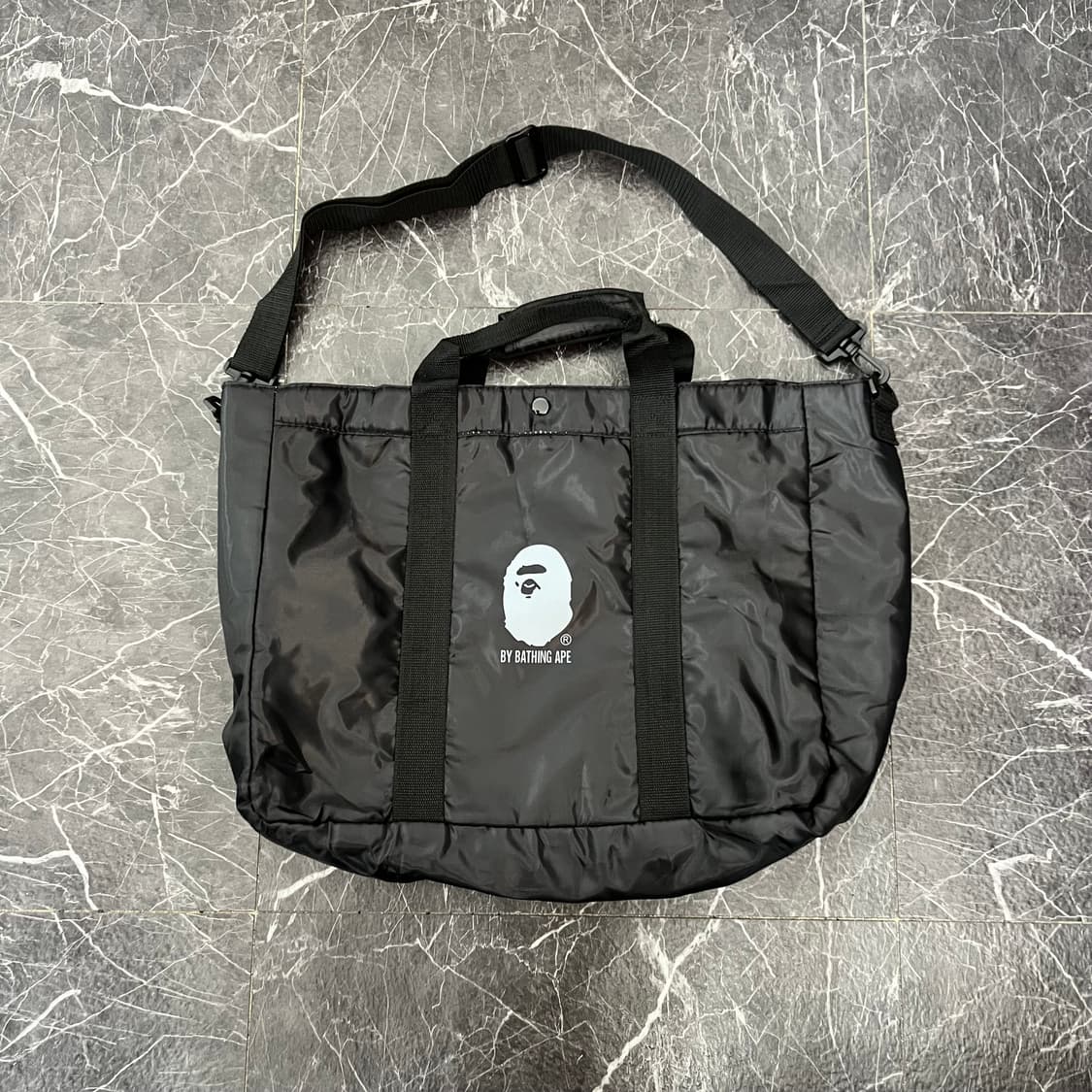 베이프 사루 도트백 상품이미지1