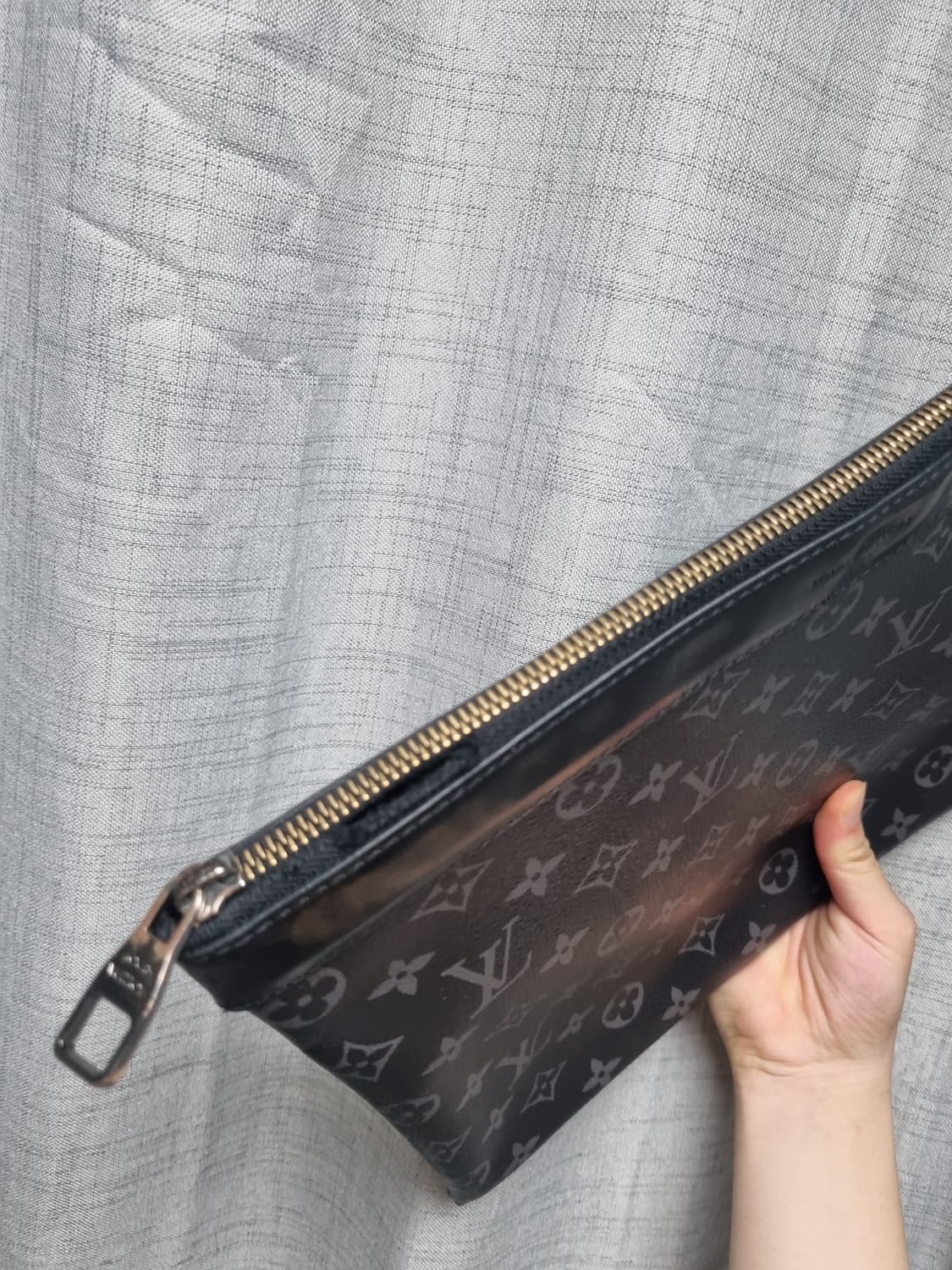 루이비통 이클립스 아폴로 클러치백 상품이미지4