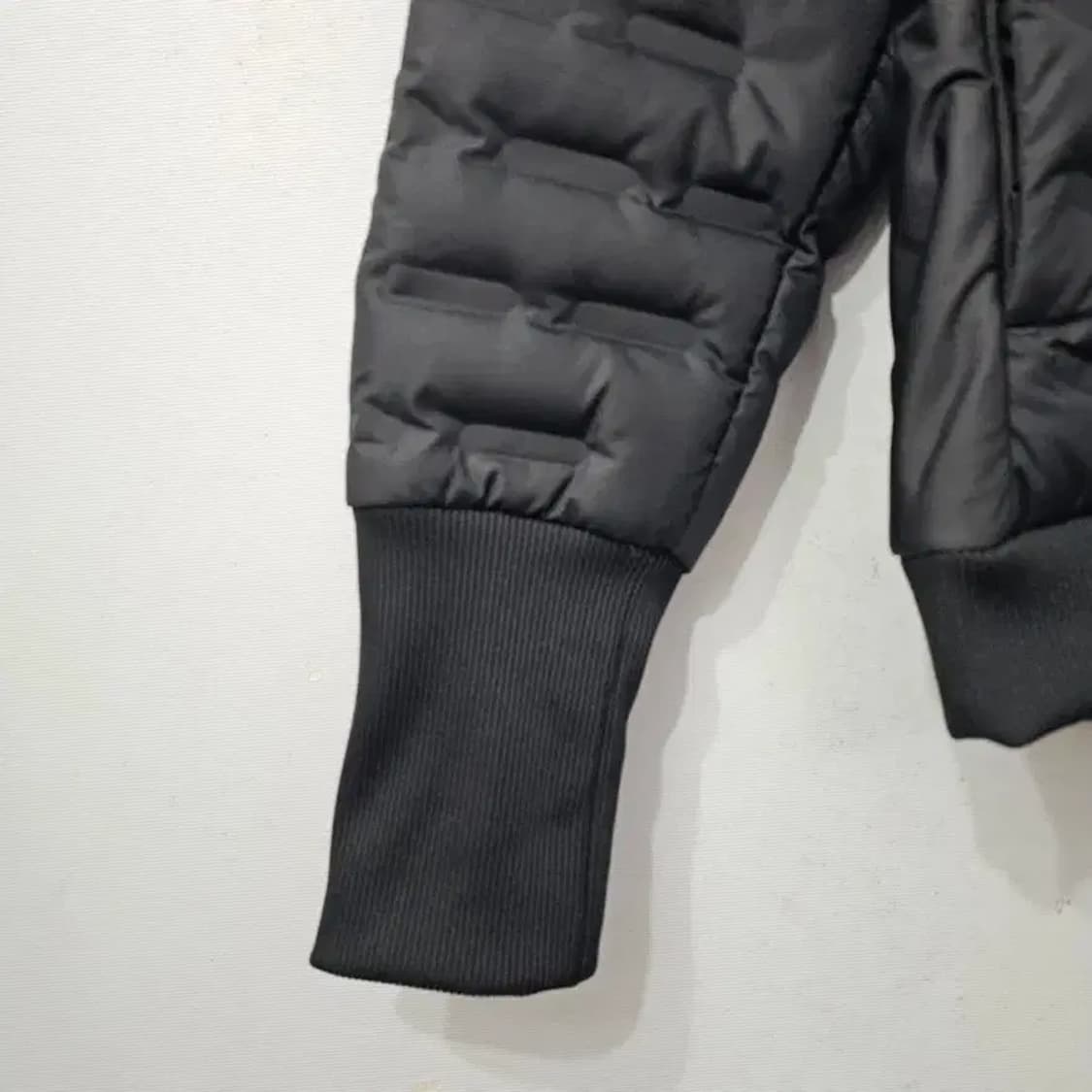 나이키 에어로로프트 패딩 블랙 ~55반 상품이미지9