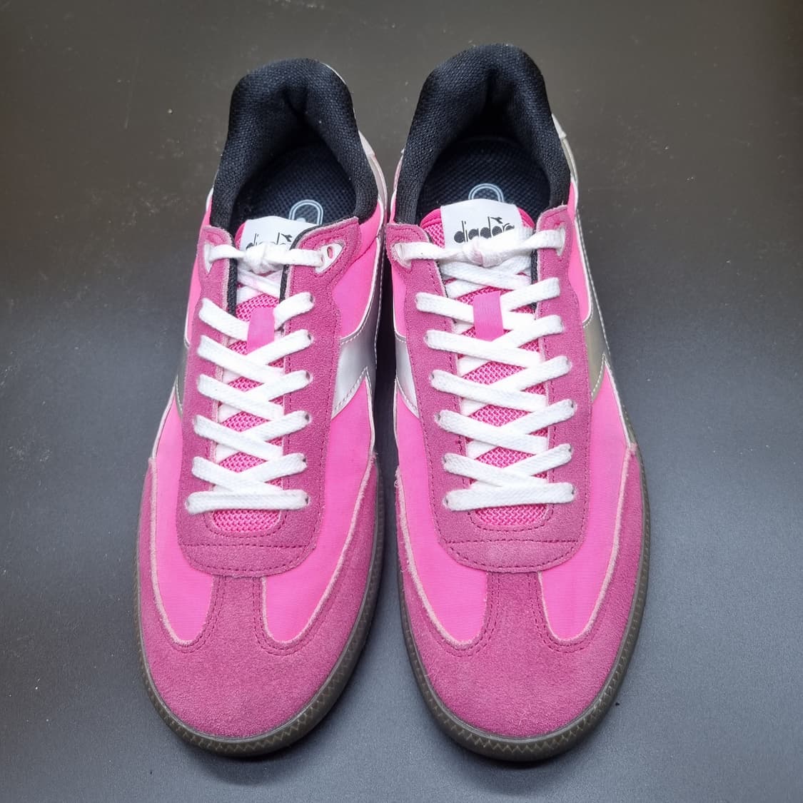 디아도라 살토 핑크 스니커즈250 상품이미지2
