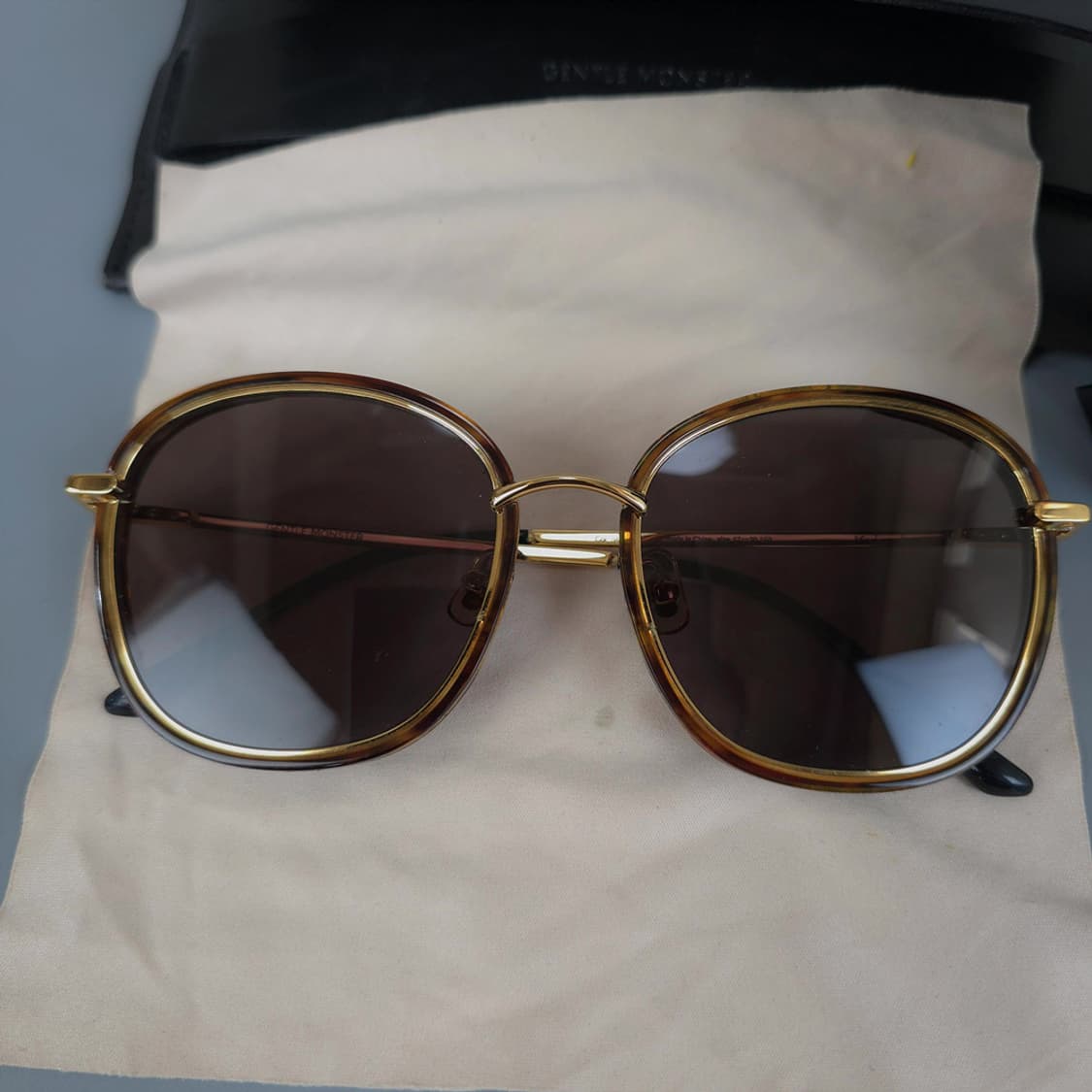 젠틀몬스터 Gentle Monster Mad Crush B4 선글라스 상품이미지2