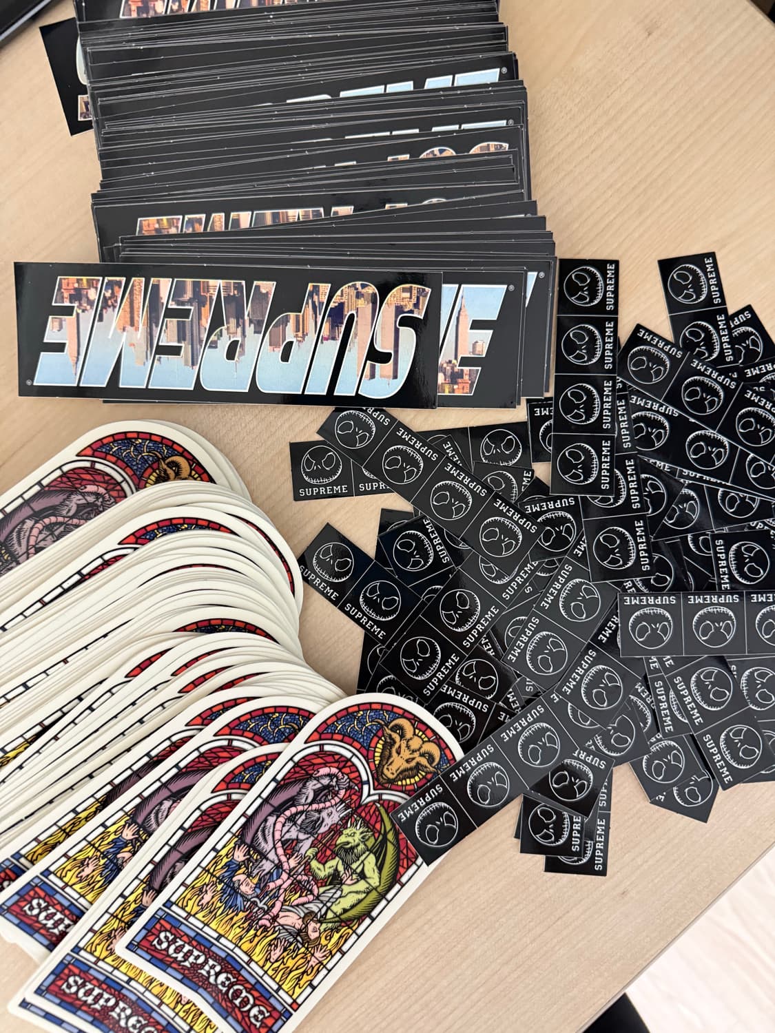 슈프림 스티커 (정품,종류 진짜 완전 많음) 상품이미지4