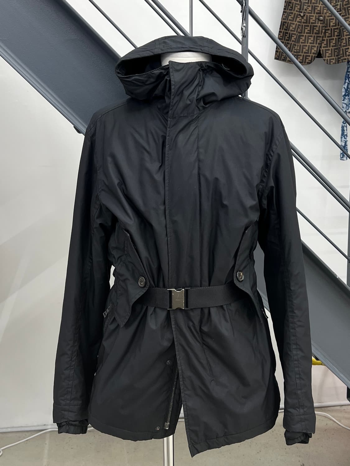 프라다 스포츠 00s 벨티드 나일론 후드점퍼 상품이미지2