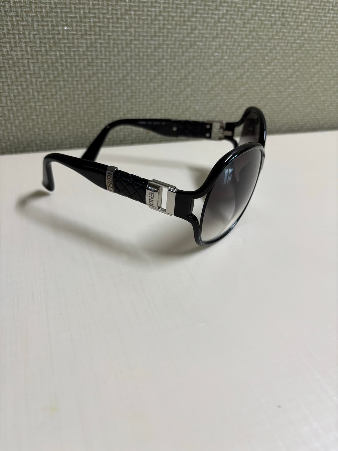 펜디 선글라스 상품이미지1