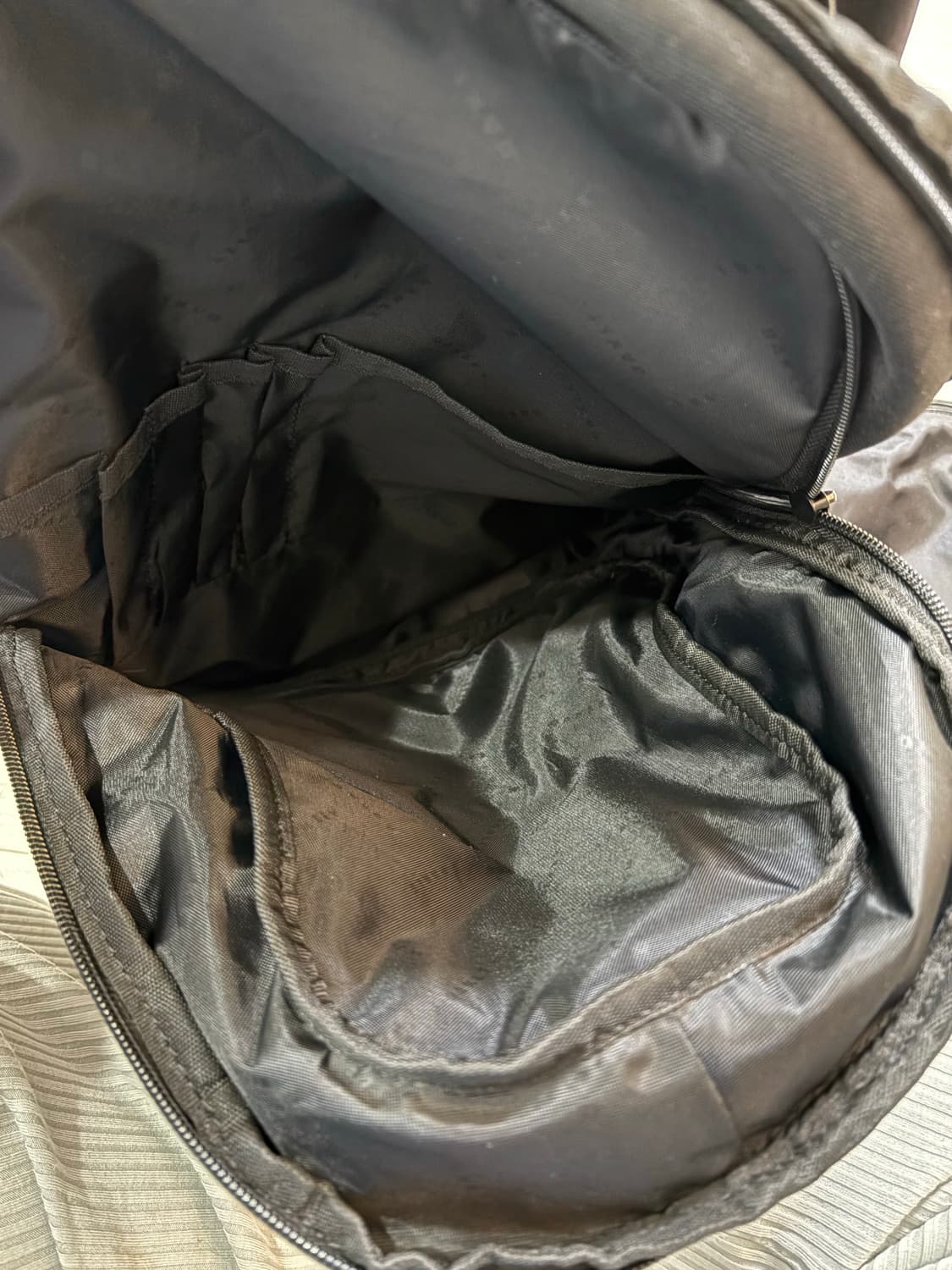 오클리 프라이머 RC 랩탑 백팩 상품이미지3