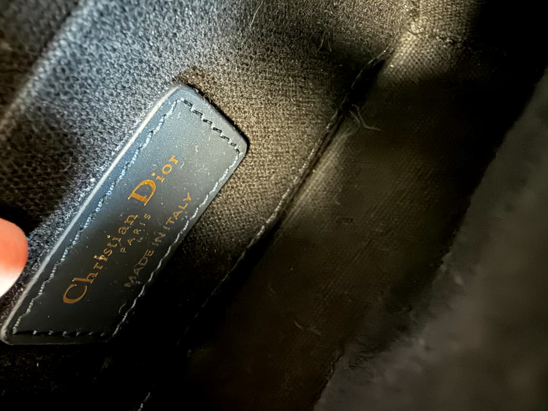 디올 카메라백 상품이미지5