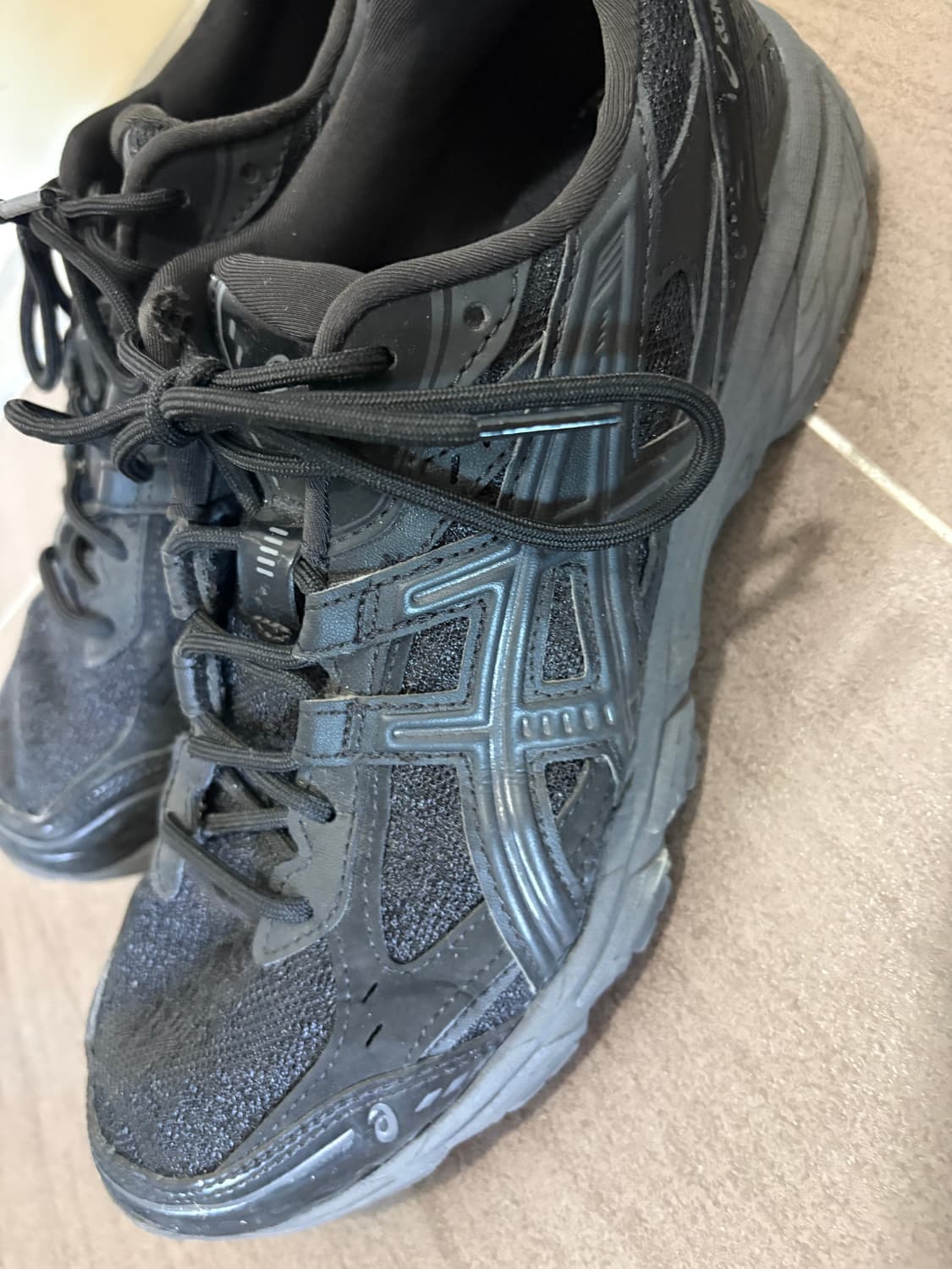 아식스 젤 누노비키 블랙 옵시디언 그레이 상품이미지2