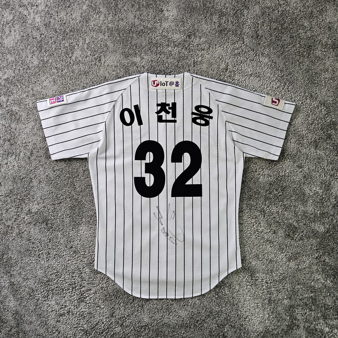 [무료배송] DESCENTE LG 트윈스 이천웅 야구 유니폼 상품이미지4