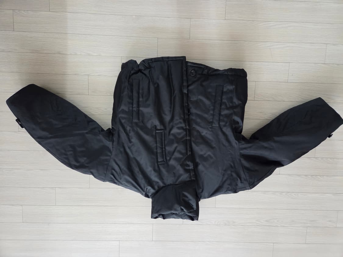 송지오 컬렉션 코쿤 돌먼 하이넥 구스다운 패딩 (46/95) 상품이미지1