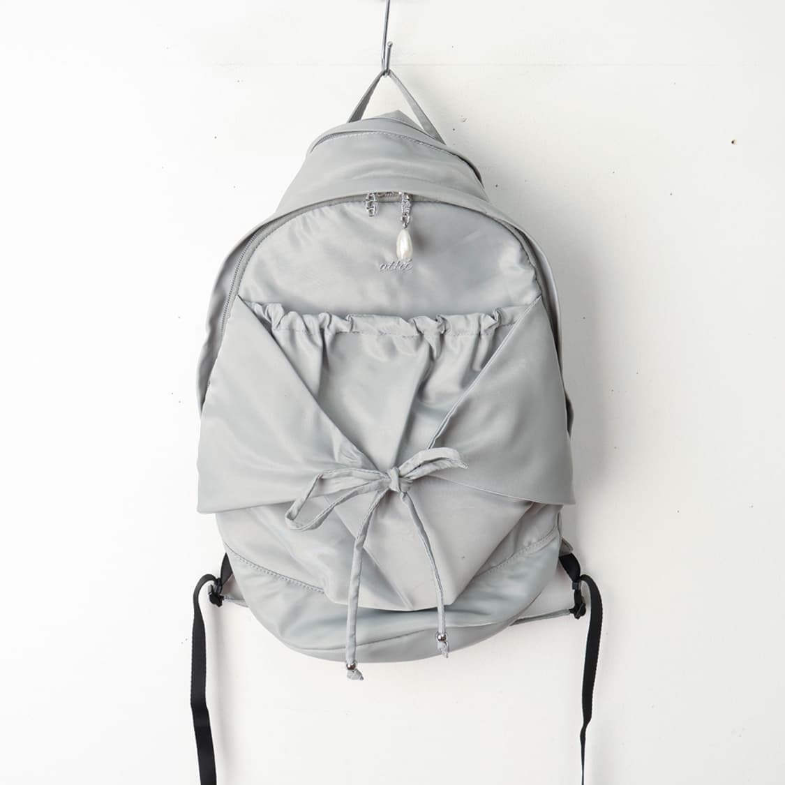 아떼 바네사브루노 RUBAN 리본 백팩 상품이미지1