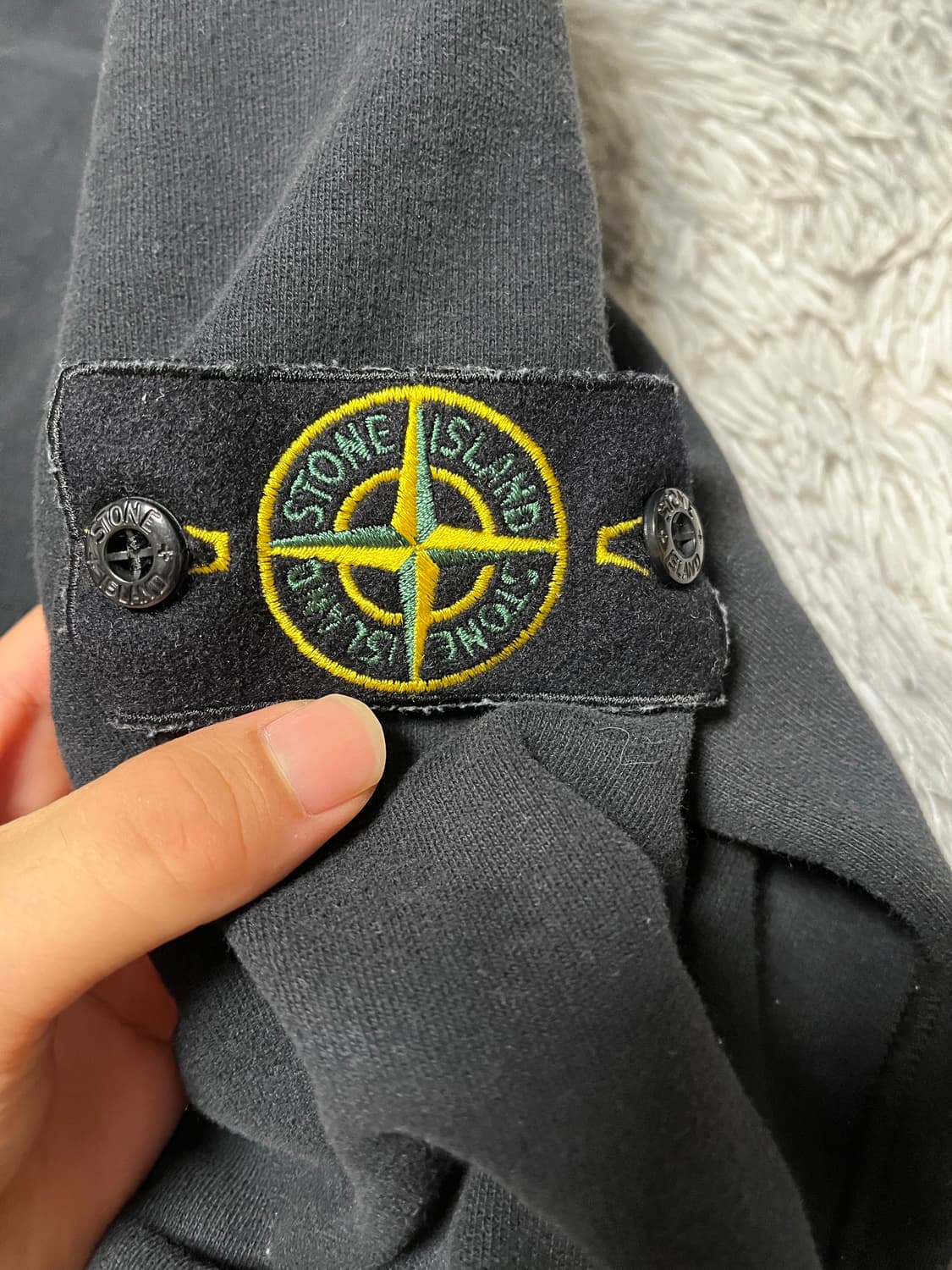 22fw/스톤아일랜드 맨투맨 상품이미지3