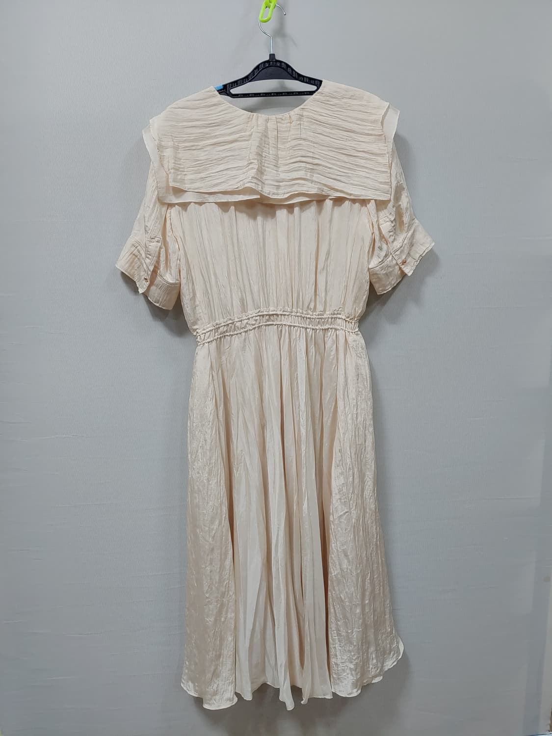 새상품 SJ SJ 빅 카라 반팔 롱 원피스 여성 82-94-160 상품이미지2