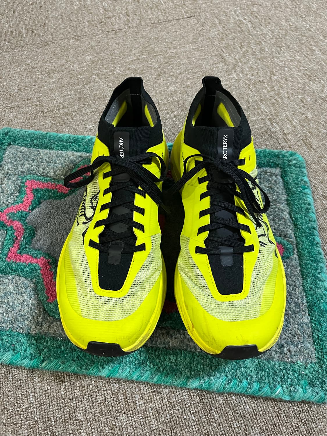 아크테릭스 정품 트레킹 러닝화 사이즈 270 상품이미지1