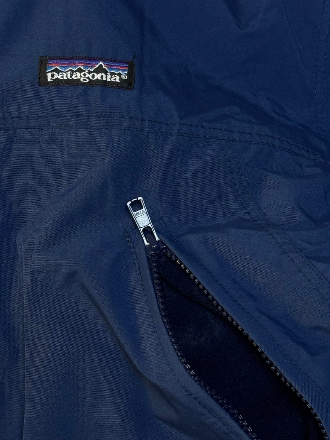 Patagonia 파타고니아 쉘드 신칠라 봄버 자켓 (navy) 상품이미지5