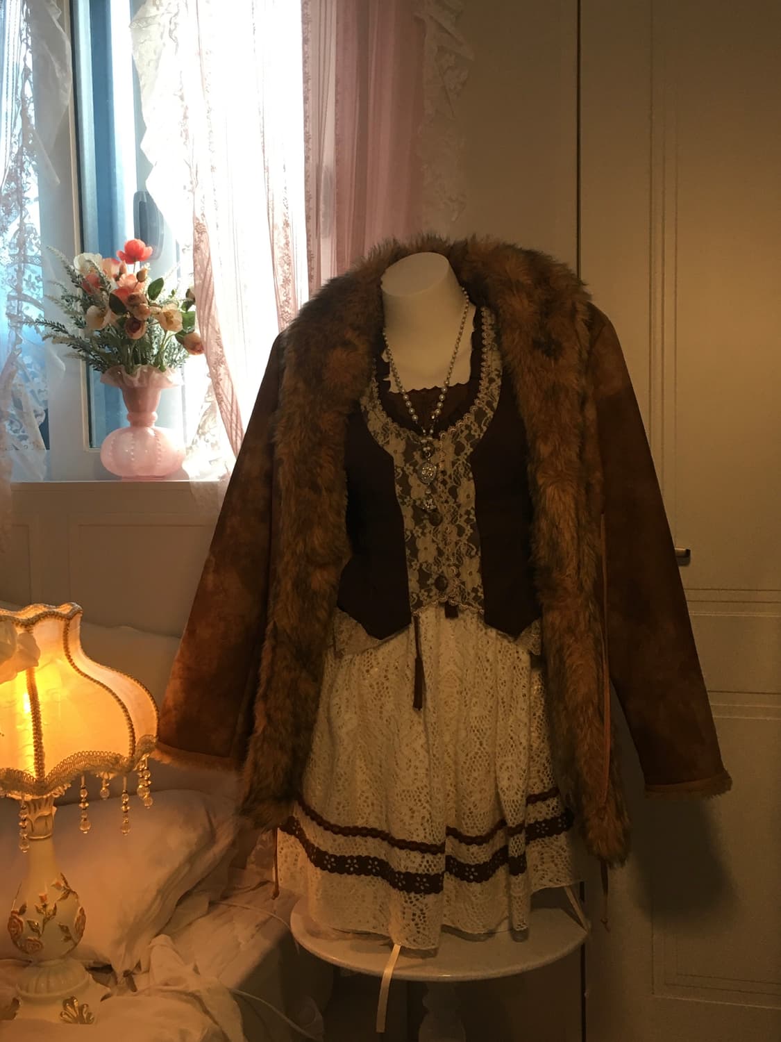 핀터 라떼갸루 모리걸 브라운 에코퍼자켓 상품이미지2