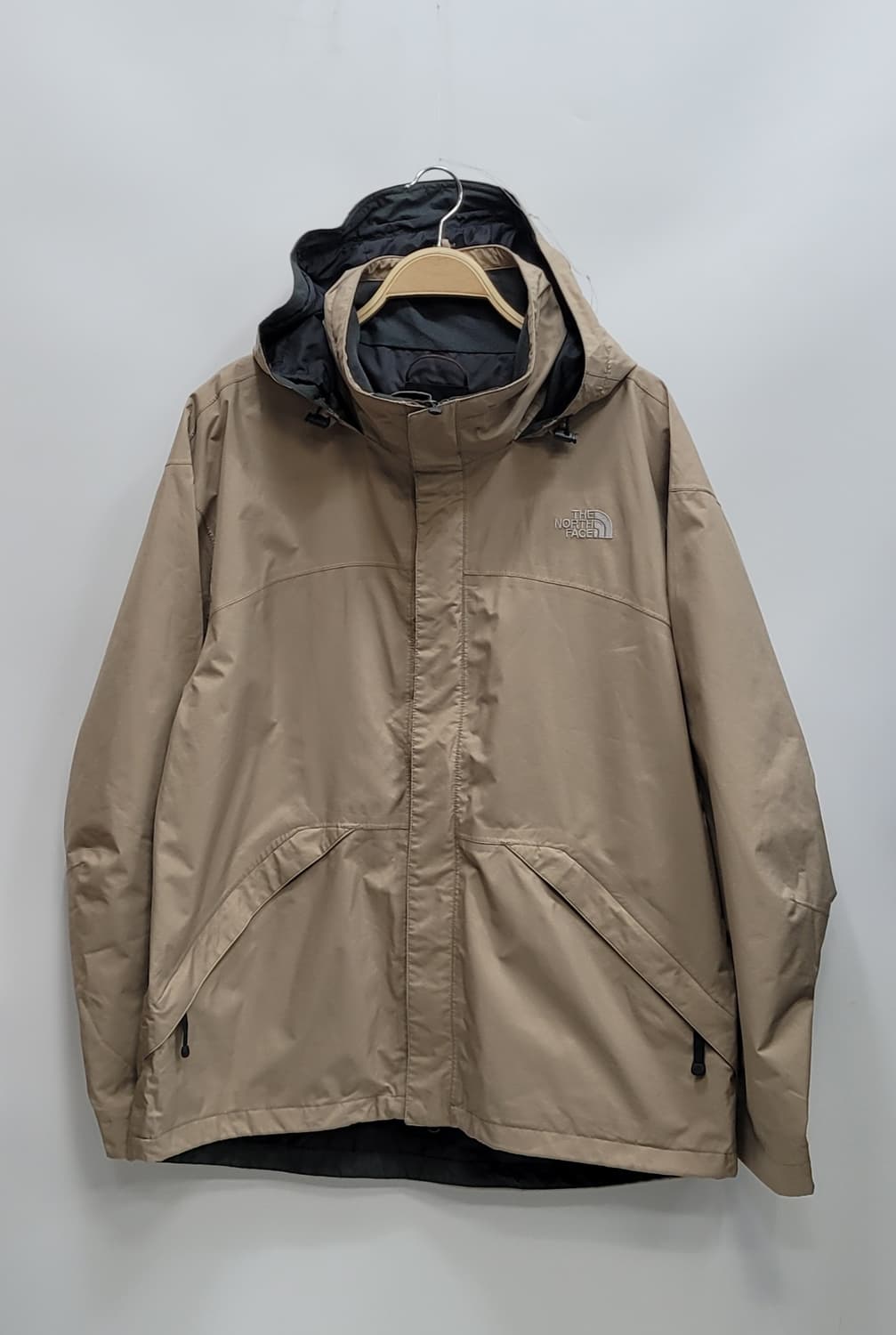 THE NORTH FACE 노스페이스 고어텍스 마운틴 자켓 / 남 L

 상품이미지1