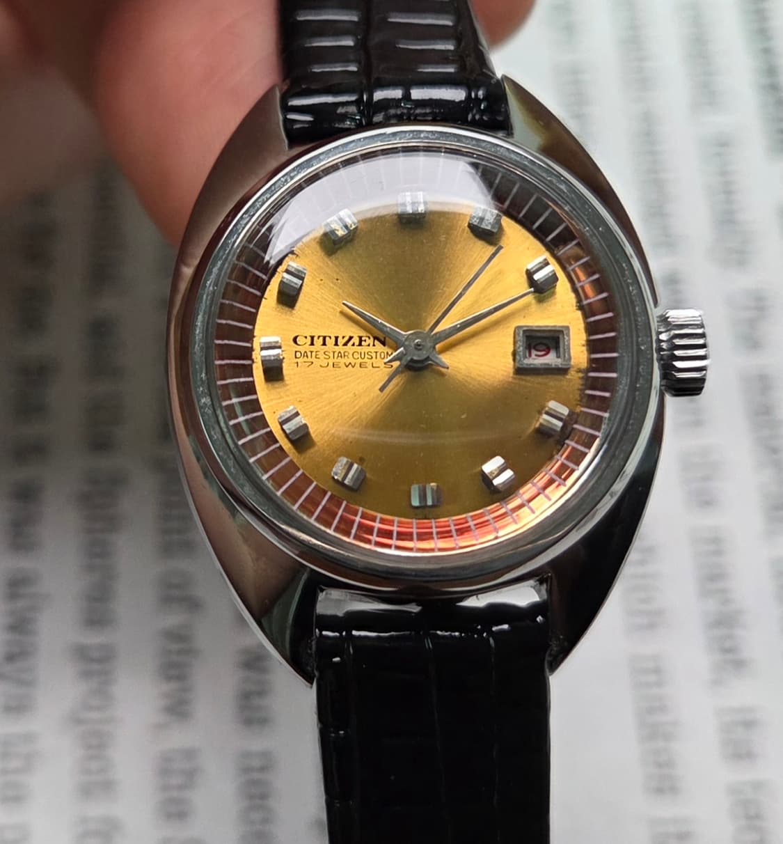 레어] 빈티지 시티즌 데이트스타 오렌지다이얼 수동 메커니컬 여성용 
 상품이미지10