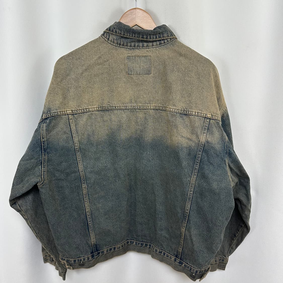 아더핏 남자 오버핏 데님 자켓 FREE 상품이미지5