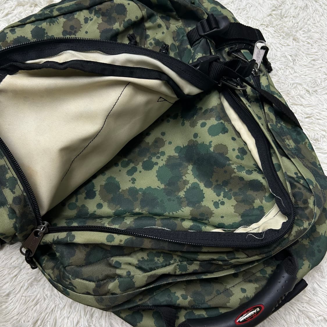 이스트팩 프로바이더 플렉탄 카모 백팩 상품이미지7