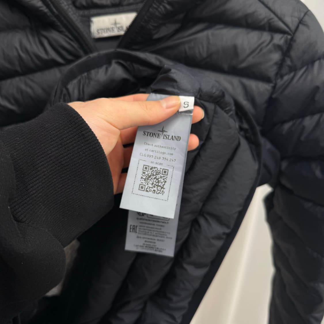 [24FW/ S] 스톤아일랜드 룸우븐 경량패딩 상품이미지5