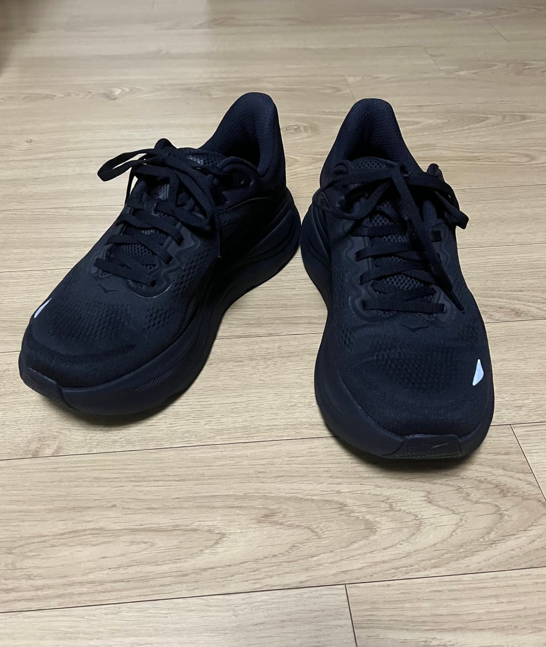 호카 본디9 와이드 265mm 판매합니다 상품이미지1