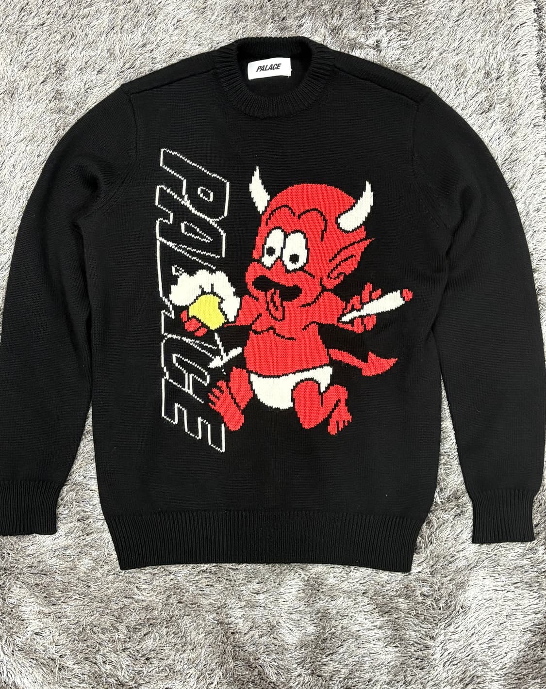 Palace temptaition knit M 팔라스 템테이션 니트 M 상품이미지1