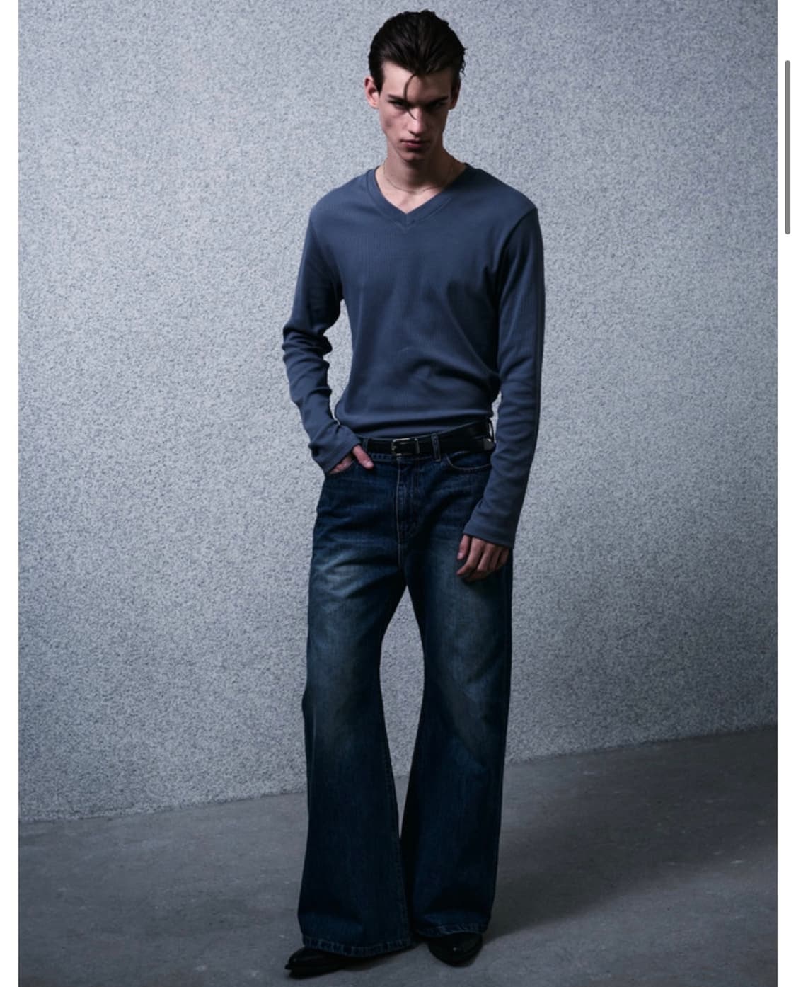 헬렛 / 리브드 슬림 크롭 브이넥 롱슬리브 / L 상품이미지2