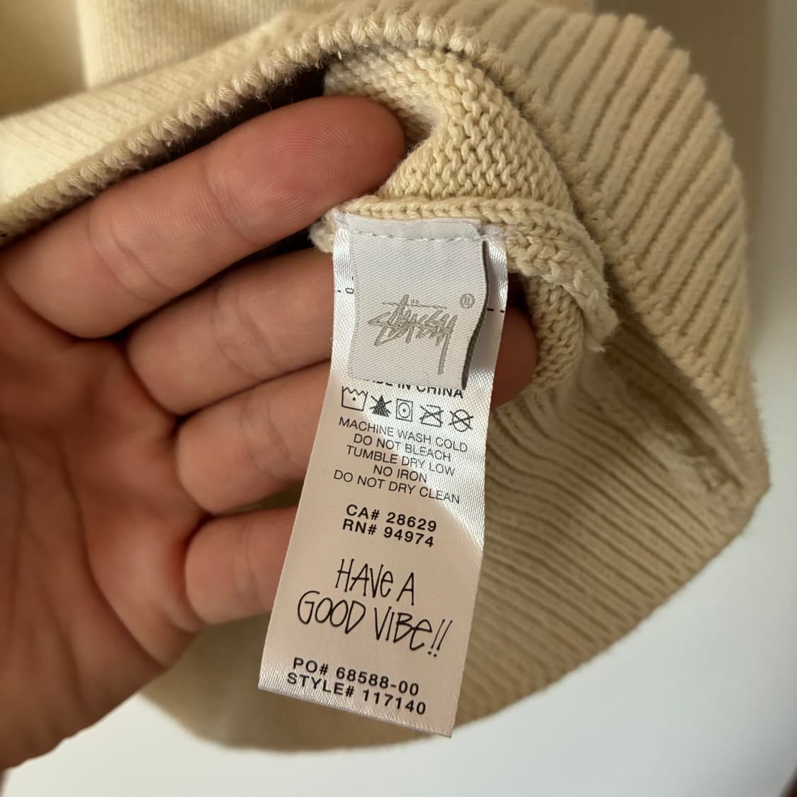 스투시 케어 라벨 니트 상품이미지4
