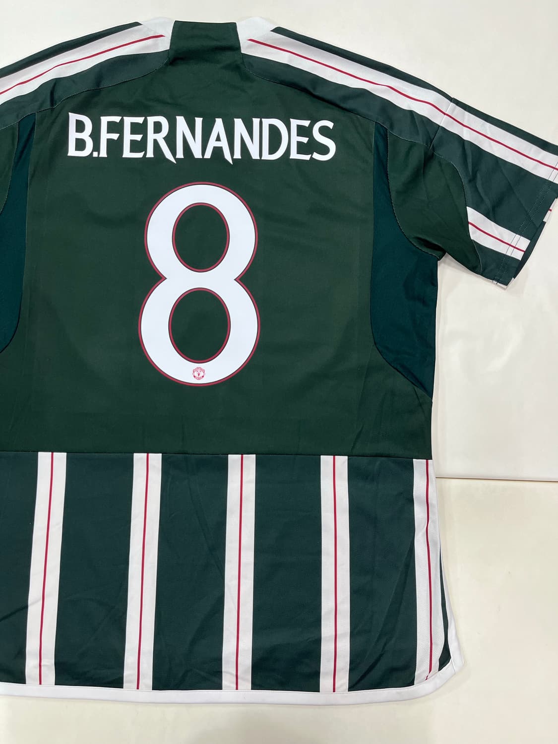 아디다스 23-24 맨체스터 유나이티드 FC 어웨이 브루노 페르난데스 상품이미지7