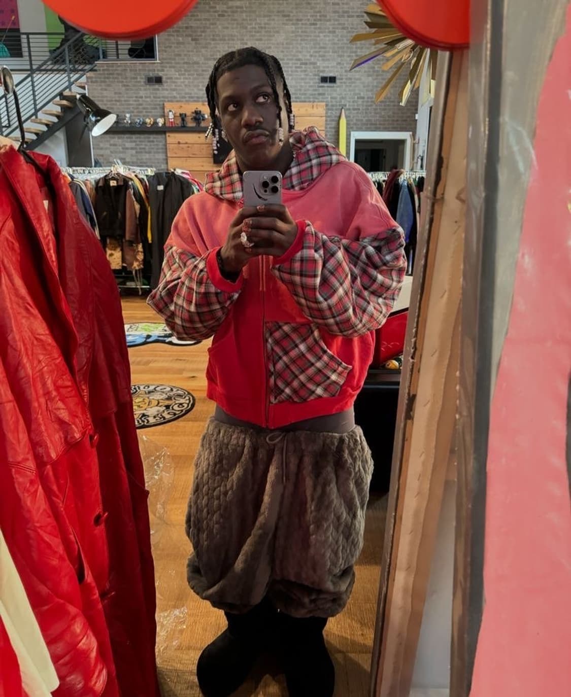 구매) Erl 패치워크 후드집업 레드 상품이미지1