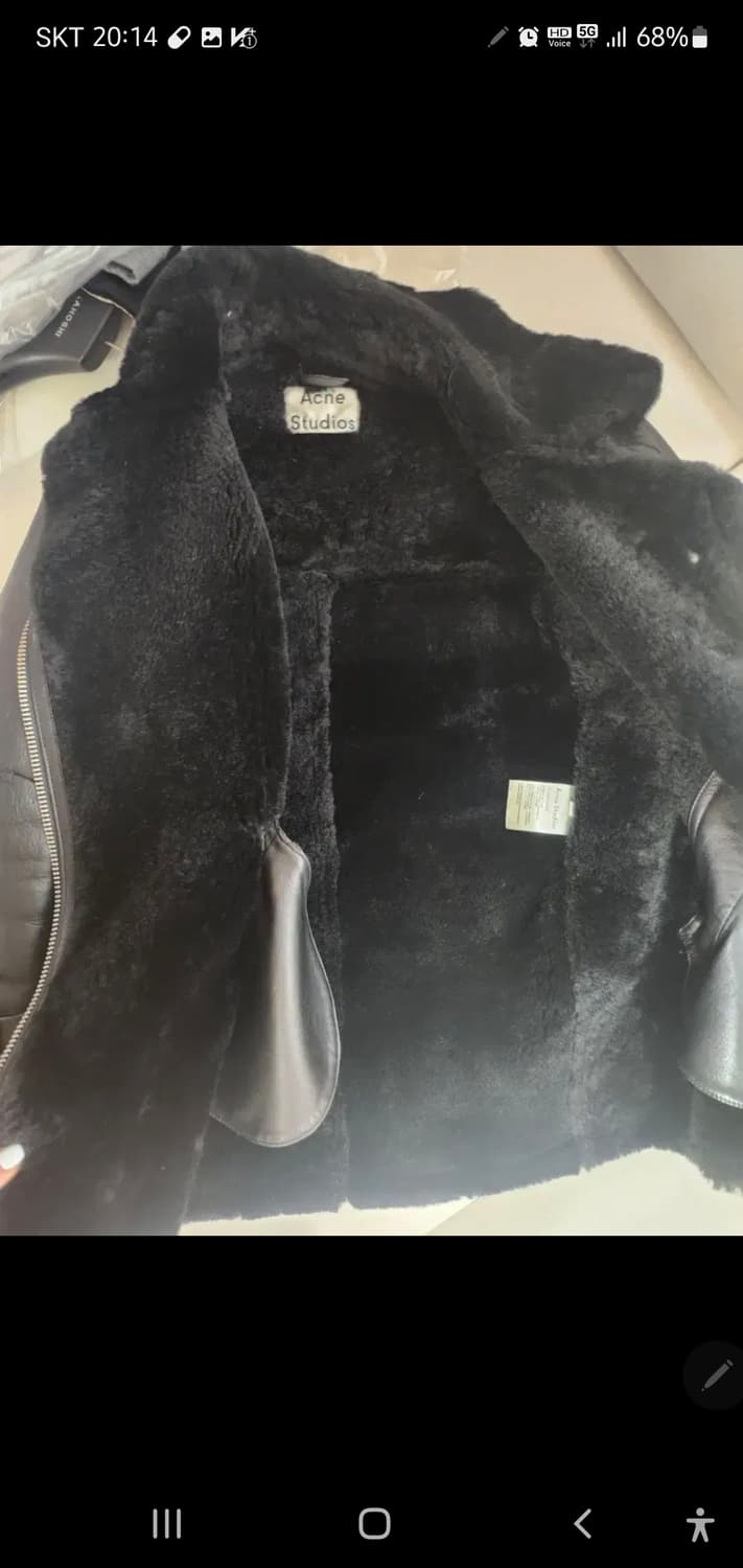 아크네 정품 무스탕팝니다 상품이미지2