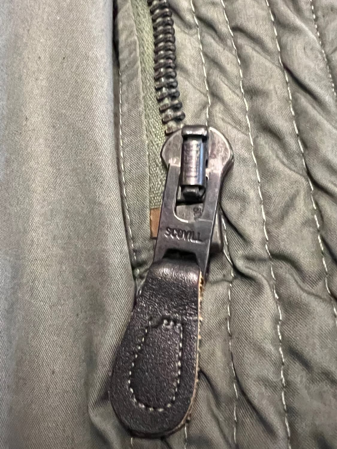 83's [XL] USAF N3B 파카 그린브리어 미군 오리지널 보급 상품이미지4