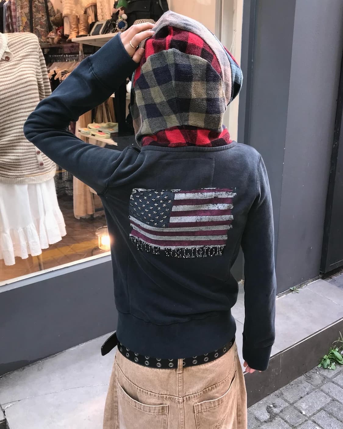 True Religion Cubic Hood Zip-Up ( Rare ) 상품이미지2
