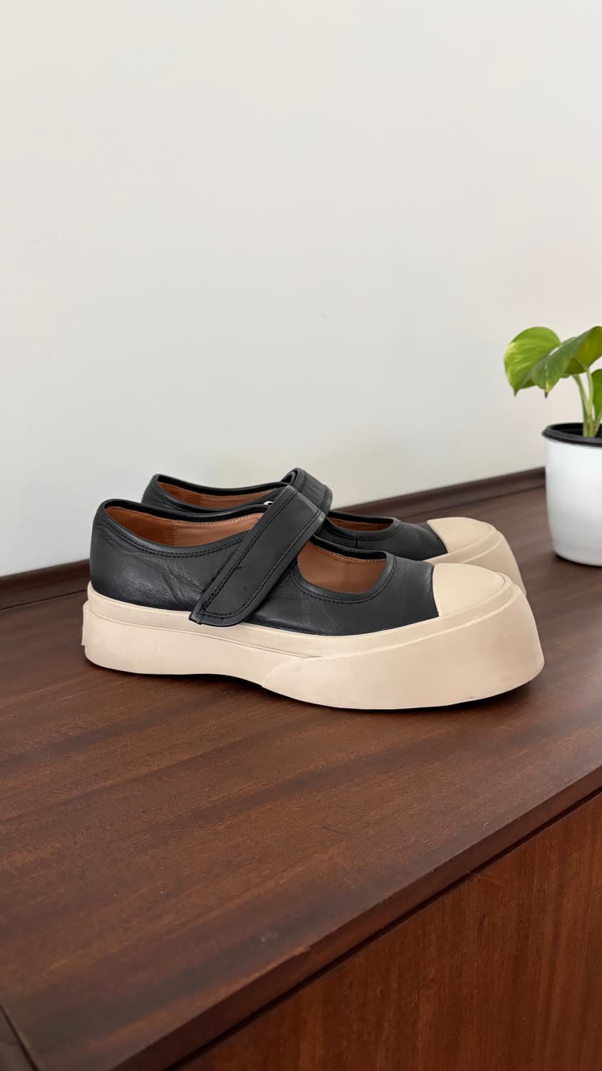 마르니 나파가죽 스니커즈 상품이미지2