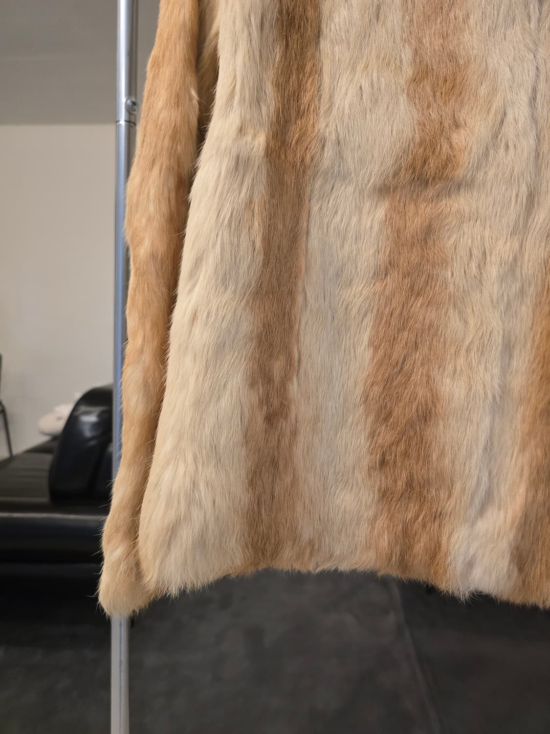 INVU천연 토끼털 코트 상품이미지2