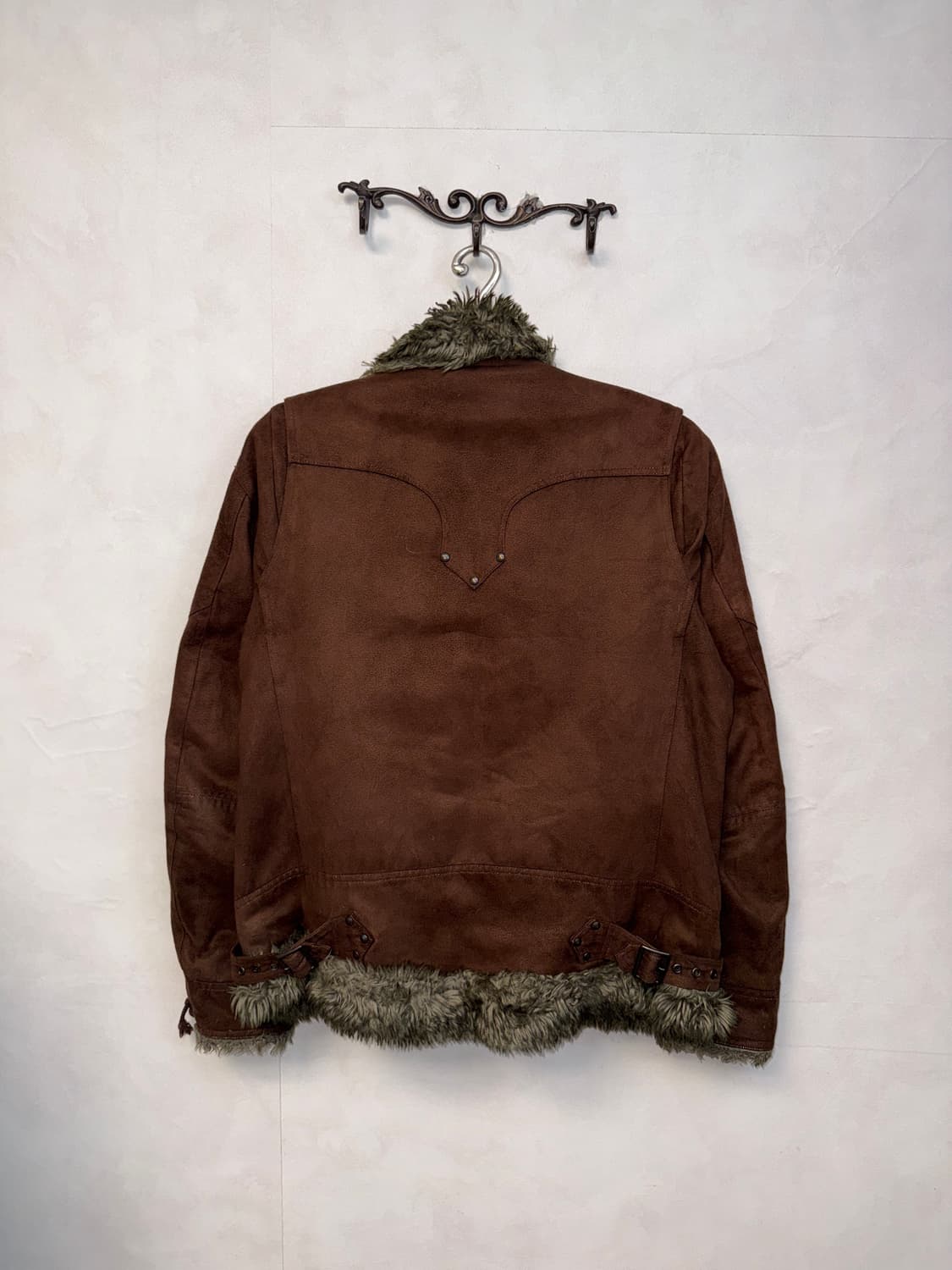 Brown double buckle laceup grunge 무스탕 상품이미지3