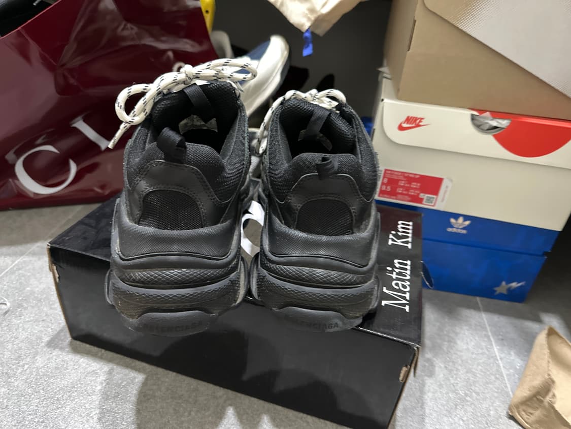 Balenciaga Triple S Sneakers Clear Sole  상품이미지3