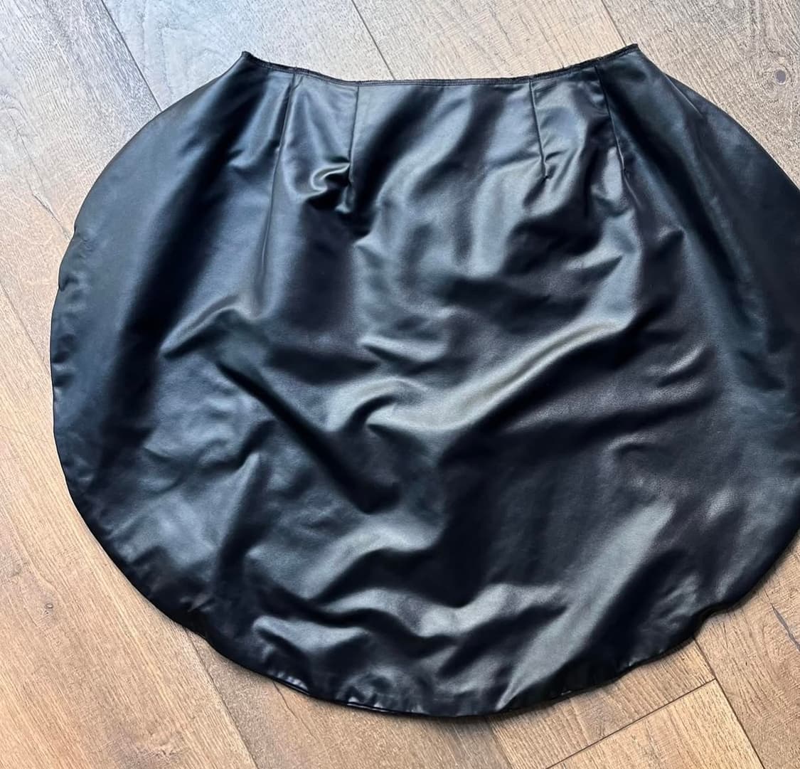 꼼데가르송 스커트 상품이미지2